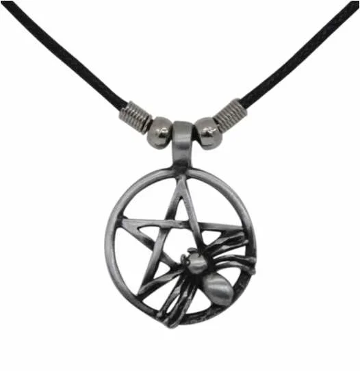 Anhänger – Pentagramm und Spinne