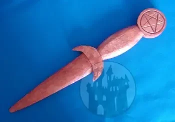 Athame Mond