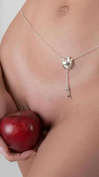 Bauchkette “Liebesapfel” Silber