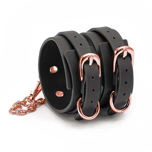 Bondage Couture Ankle Cuffs (black)