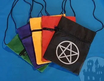 Brustbeutel mit Pentagramm