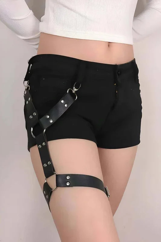 Deluxerie Harness Normie