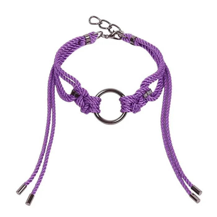 FIGURE OF A Choker Shippo Lilas