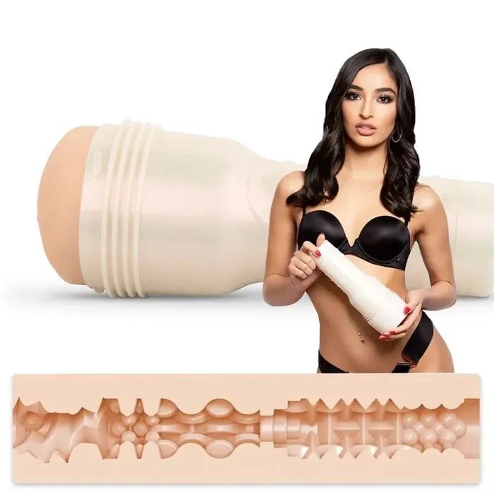 Fleshlight Girls – Emily Willis Squirt