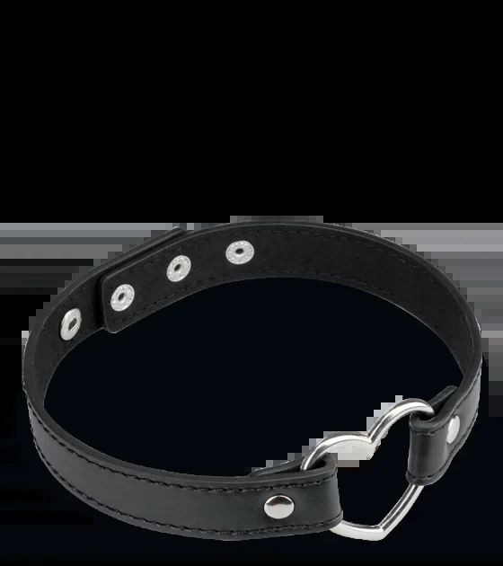 Halsband aus Kunstleder mit Herz aus Metall