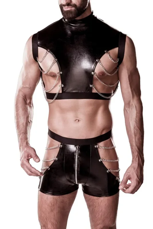 Herren Clubwear-Set aus Lederimitat mit Chaps in Shortlänge und Ketten