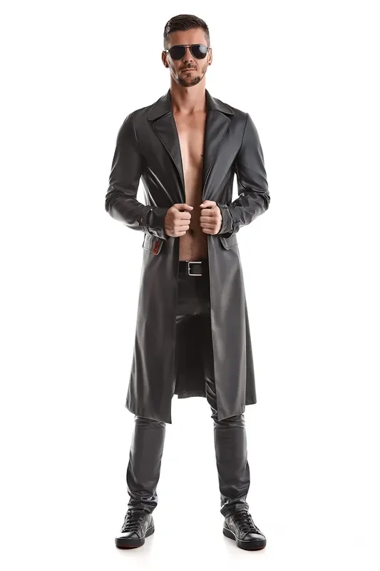 Herren Mantel im edlen Matt-Look mit feinen Details