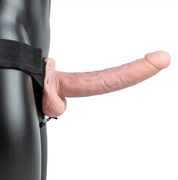 Hohlgürtel-Dildo Hollow Strap On RealRock 23 x 4.5cm
