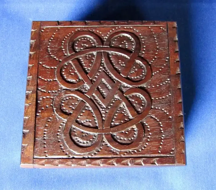 Kästchen Celtic klein