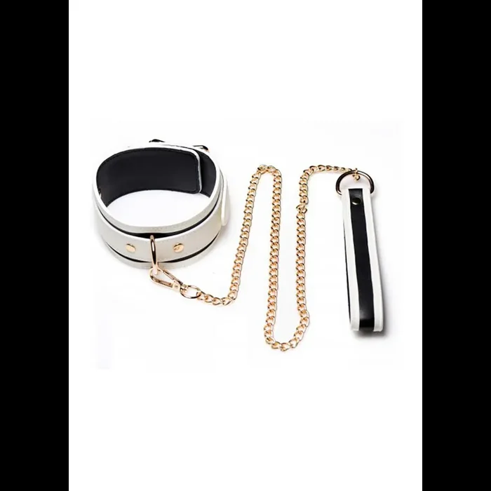 Kink in the Dark – Glow in the Dark Collar and Leash