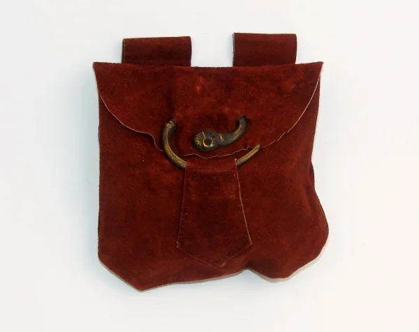 Kleine Gürteltasche mit Metallspange