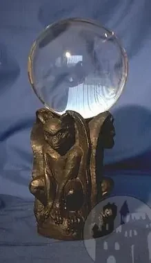 Kristallkugelhalter Gargoyle