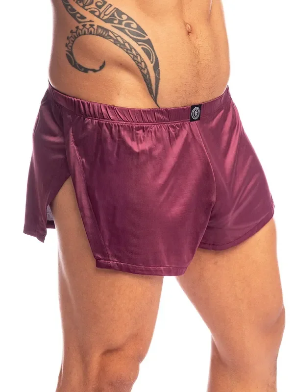 L‘Homme Silky Touch Aero Shorts, burgundy