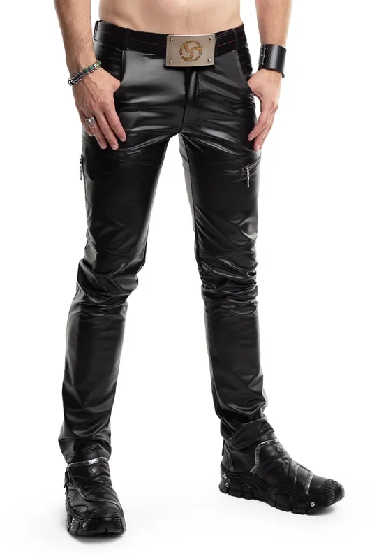 Lange Hose im Wetlook
