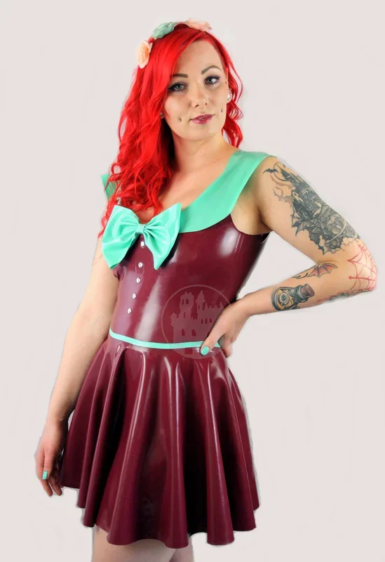 Latex Kleid ‚Sweet Mea‘ – Macinger