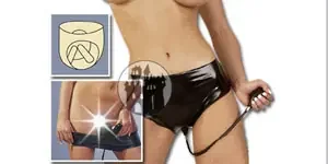 Latexslip mit zwei aufpumpbaren Innendildos