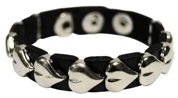 Lederarmband mit Herznieten