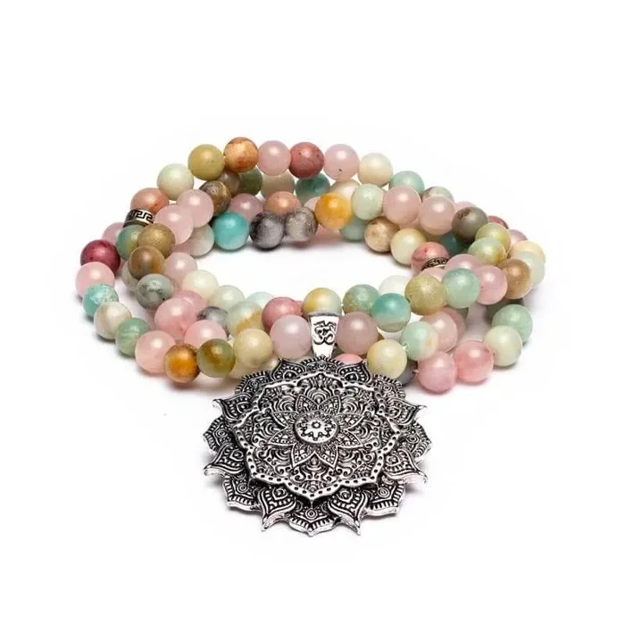 Mala Rosenquarz / Amazonit / Rhodonit – mit Lotus Anhänger – elastisch