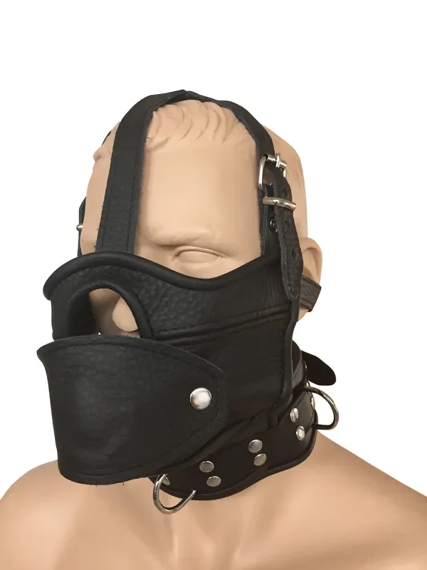 Maske mit Öffnung, Mundknebel und Halsfessel