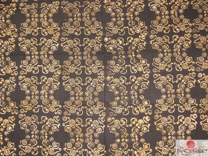 Premium Lunghi | Sarong „Wailele“ – schwarz