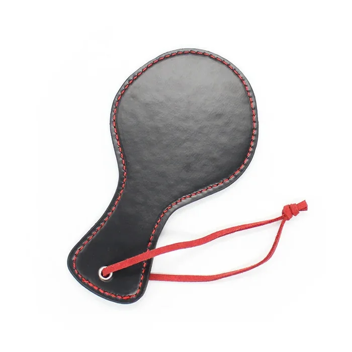 Rundes Paddle mit roter Naht