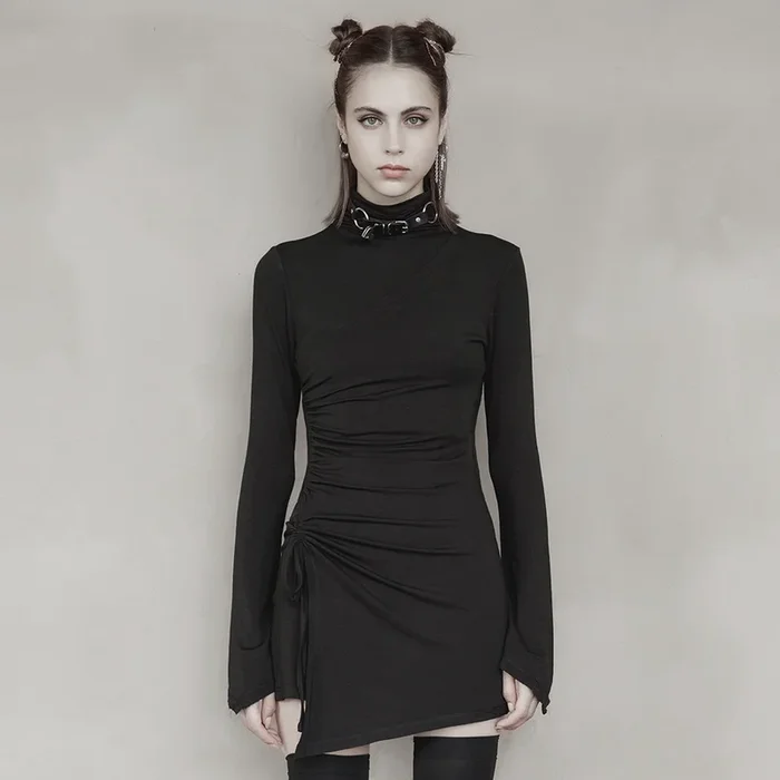 Schlichtes, elegantes Kleid mit hochgeschlossenem Kragen