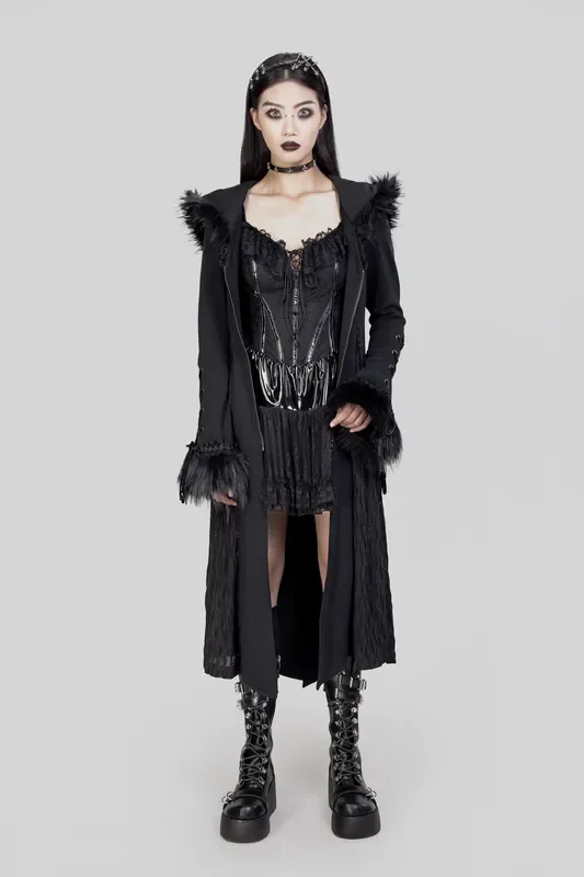Schwarzer Gothic-Mantel mit Kapuze und Kunstfell-Akzenten