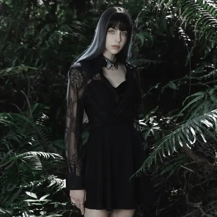 Spitzen-Bluse mit romantischem Charakter
