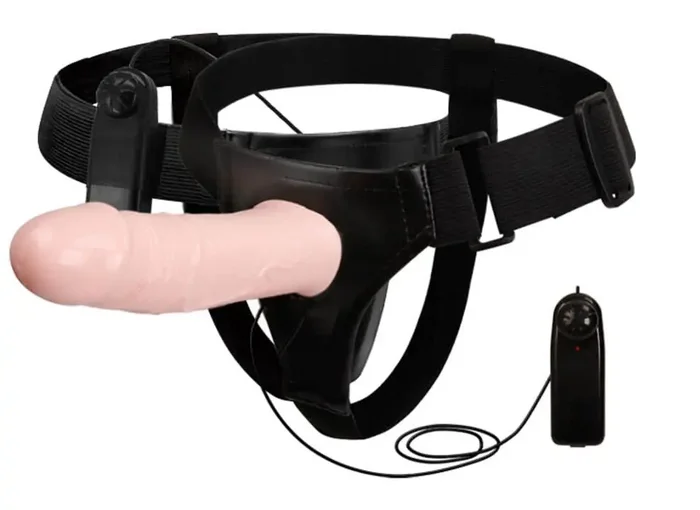Strap-On Hollow Vibrierender Gürtel-Dildo 17 x 4.5 cm