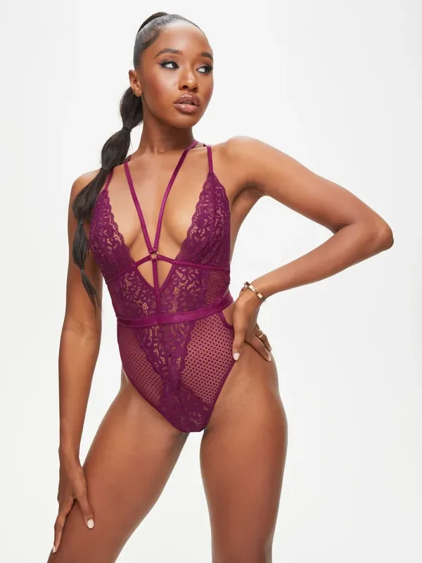 The Obsession Bodysuit mit offenem Schritt – Pflaume