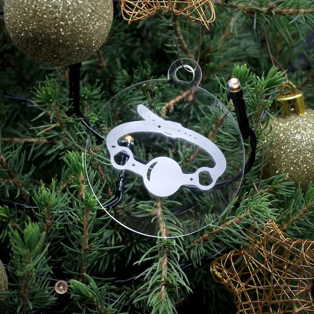Transparente Christbaumkugel Knebel – penumbra