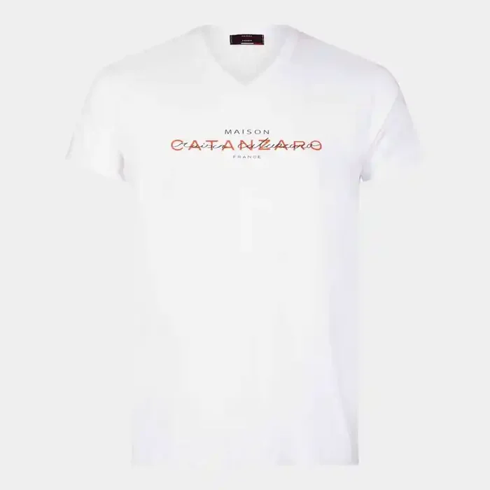 Weißes T-Shirt mit Schriftzug