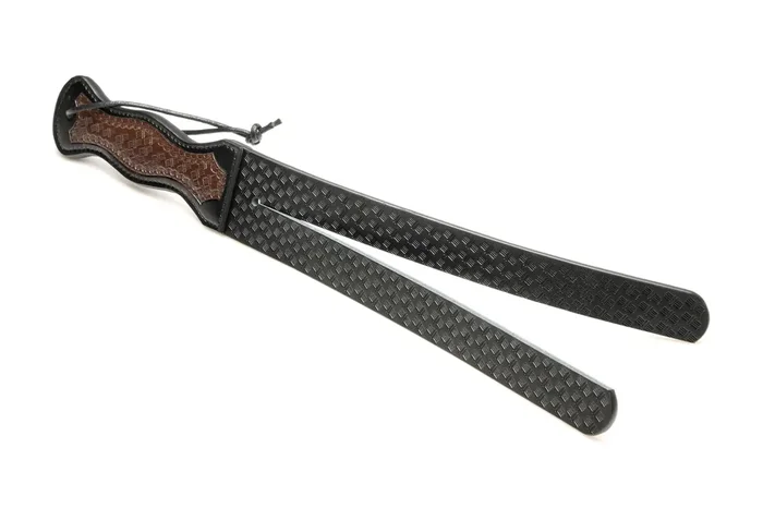 XR Brands – Schottische Peitsche – Schwarz